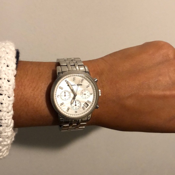 Watch - Picture 5 of 8